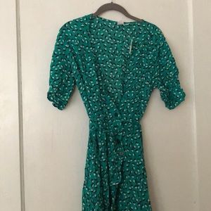 gap side button wrap dress